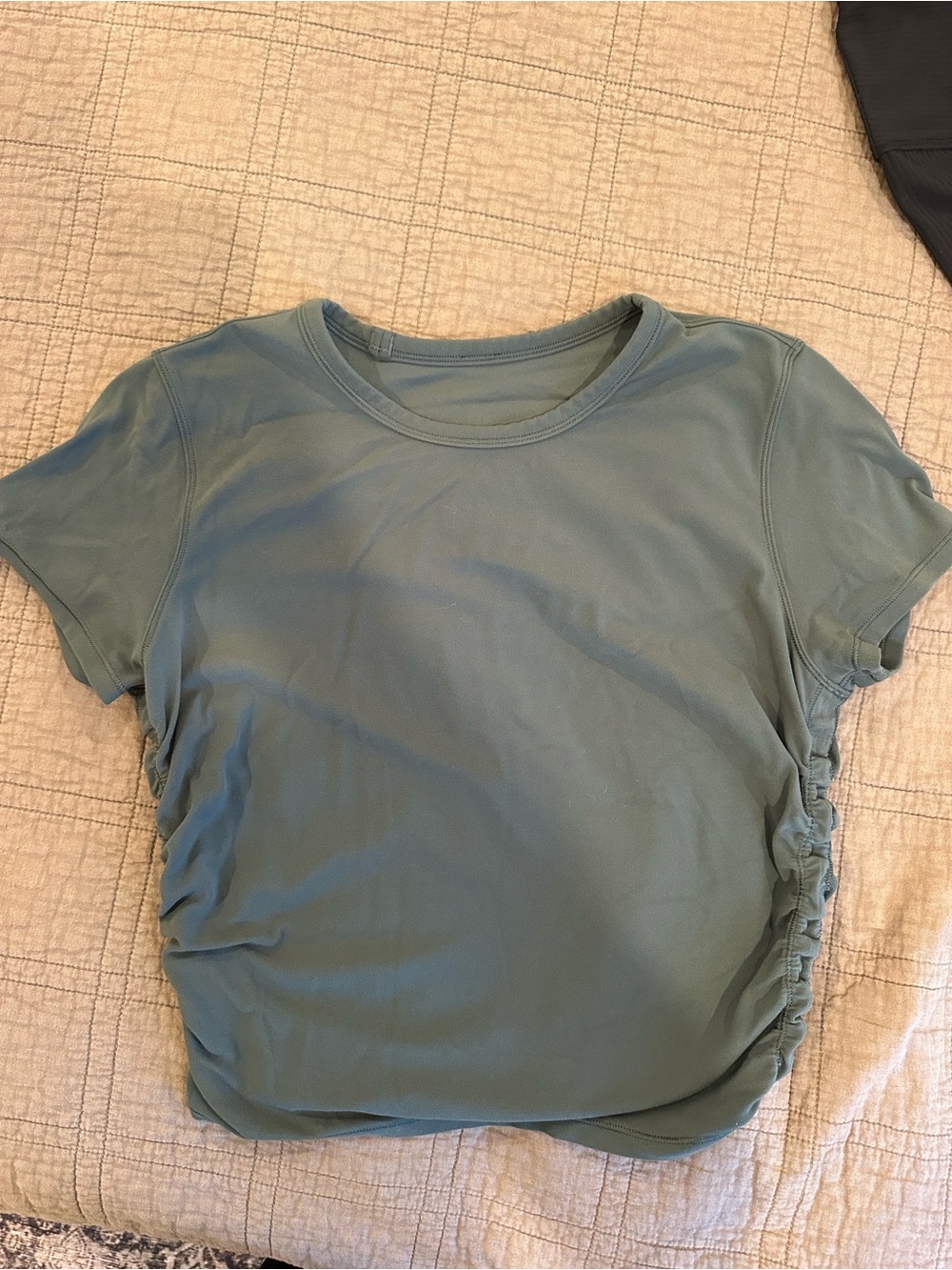 lululemon Short Sleeve Ruched Tee (dark forest)